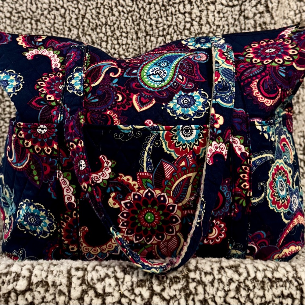 Floral Patterned Tote Bag - Picture 5 of 9